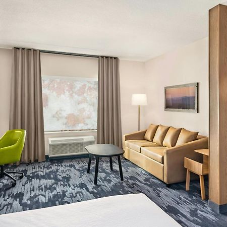 Fairfield By Marriott Inn & Suites Gravenhurst Muskoka Екстериор снимка